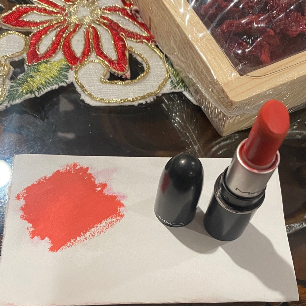 MAC  628 Tropic Tonic matte Lipstick